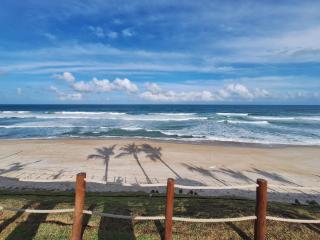Condomínio Exclusivo à Beira MAR - CASA de 04 quartos com piscina e churrasqueira - 9
