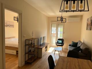 White Homes 49/71 - Central Point - Podgorica - 9