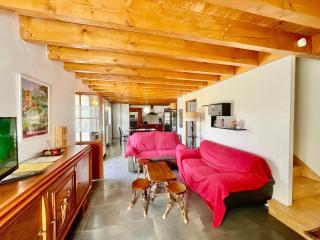 Domaine Joseph LAFARGE Wine Resort WineMaker House La maison du Vigneron - Lugny - 2