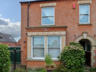 Peak House - Newark upon Trent - 9