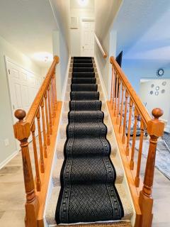 Find your home away from home in our delightful 4 bedroom space - 5