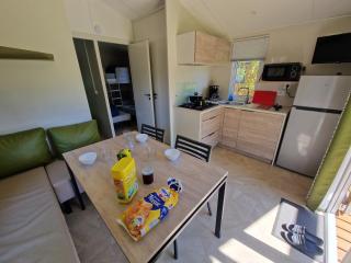 Camping Paradis Marmotel - Saint-Geniez-dʼOlt - 9