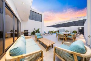 Boca Catalina 5 NEW 4BR 4BA Pool Walk to Beach by Bocobay - Palm-Eagle Beach - 7
