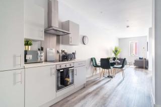 Charming 2 Bed Apartment in Waterloo Liverpool - Liverpool - 9