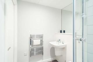 Charming 2 Bed Apartment in Waterloo Liverpool - Liverpool - 6