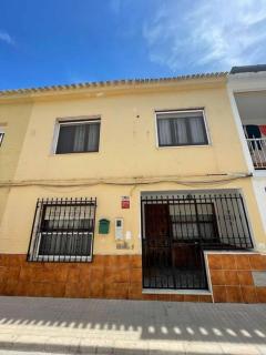 Casa dos pisos con terraza - El Perelló - 8