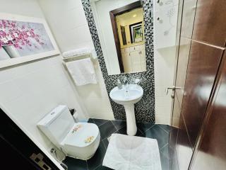 Glamz By Danube - Dubai - 3