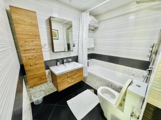 Glamz By Danube - Dubai - 2
