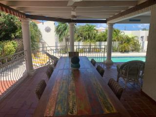 BidaBreezes Villa Great Location - Palm-Eagle Beach - 3