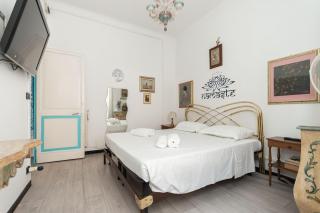 Apartment Steps from the Galliera Hospital and the Historic Center - 6