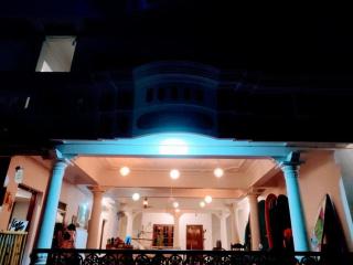 Moon Waves Beach Hotel Varkala - 2