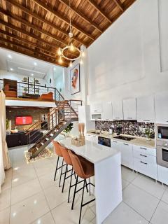 2 bedroom Luxury Art Loft in lekki phase 1 with pool - Moba - 6
