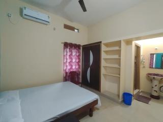 Namitha Home Stay - Hampi - 1