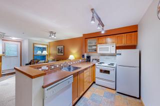 Glacier's Reach 115b - 3