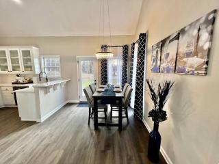 Lake Lanier House 1 - 7