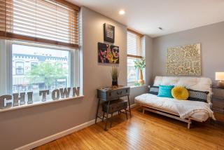 The Downtown Trifecta - Large & Unique Lodging - Perfect for Group Stays - Main St - Parking Included - Lake Geneva - 6