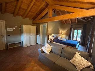 Tenuta Ca' Bella - Dernice - 9
