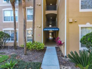C2785-203-Windsor Hills Resort Free Water Park Themed Rooms - Orlando - 1