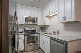 The Rosewood Townhouse - 10 mins to horse park - Conyers - 3
