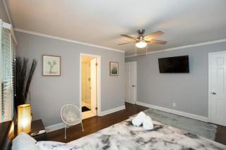 The Lakehouse - 7BR Villa 5 Acres Group Retreat - Douglasville - 5