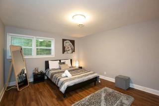 The Lakehouse - 7BR Villa 5 Acres Group Retreat - Douglasville - 4