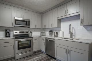 The Elite Boutique Haven Townhouse - Conyers - 2