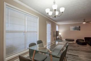 The Elite Boutique Haven Townhouse - Conyers - 3