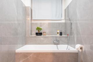 Exclusive Led House Garibaldi FS - Milan - 3