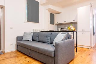 Exclusive Led House Garibaldi FS - Milan - 6