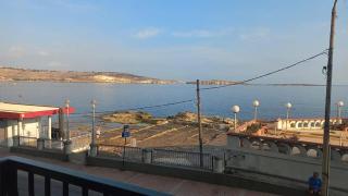 Seafront Stay - St Paul's Bay - 5