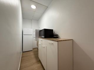 Hostel TKH-Rooms Mate - 2