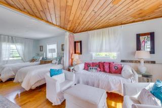 Walk to the Beach Pet-Friendly Gem in Biddeford! - 1