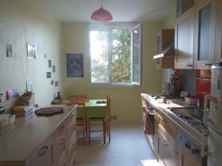 Petite chambre calme et lumineuse - 6