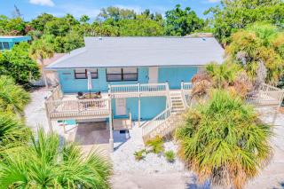 Blissful Beach Retreat Super - Englewood - 0