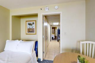 Oceanfront Paradise - 5
