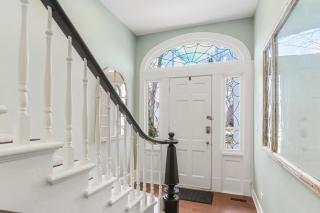 White House on Wisconsin-Main House - Renovated Colonial Revival -Steps to Horticultural Hall - Parking - Lake Geneva - 9