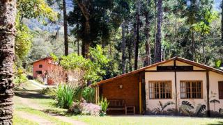Casa das Araucárias, no Vale do Matutu, Aiuruoca-MG - Aiuruoca - 9