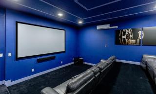 Trendy Villa with Treehouse BR, Arcade & Game Loft - 3