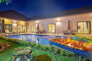 Hidden Cove Pool Villa 11BR 15 Mins Jomtien Beach 11臥室泳池派對別墅 花園燒烤 - Ban Huai Yai - 0