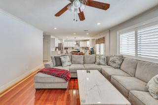 Large Rancho Cucamonga Home 5 Mi to Red Hill Park - Rancho Cucamonga - 4