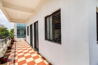 Hotel O city center - Dhule - 9