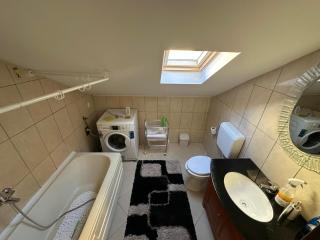 4F Attic Prishtina Central Apartment - Pristina - 4