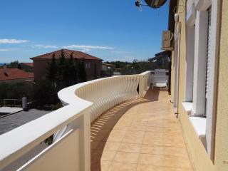 Tuan Vir Apartment - 7