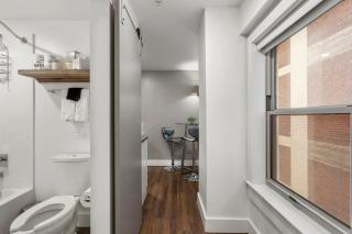 Main Street Studio Vibrant Living Extended Stay - Kansas City - 3