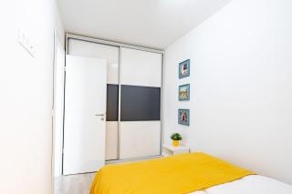 Central - Balcony - Brand NEW - Sunny - Budapest - 2