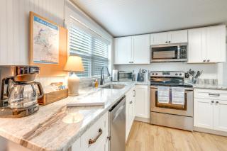 Creek Access and Private Yard Quiet Hiawassee Cabin - Hiawassee - 5