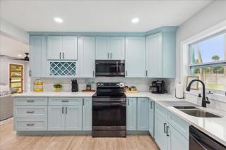 131 W Pasco Ln - Cocoa Beach - 7