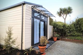 Catnap Cottage, Newly Renovated - Manapouri - 0