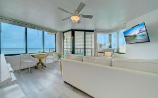 Sunbird Resort! Stunning Remodeled Beachfront Condo! Free Beach Chair Service! by Dolce Vita PCB! - Panama City Beach - 0