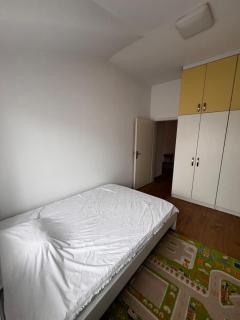 City Park Center Apartment - Pristina - 1